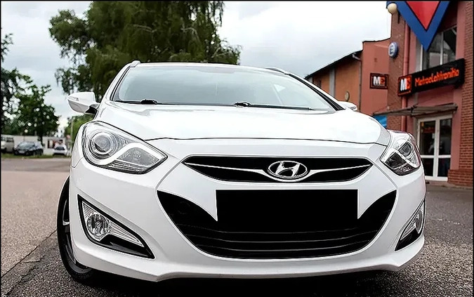 Hyundai i40 cena 36999 przebieg: 218000, rok produkcji 2013 z Elbląg małe 667